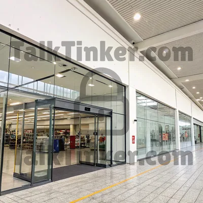 Shopping Mall